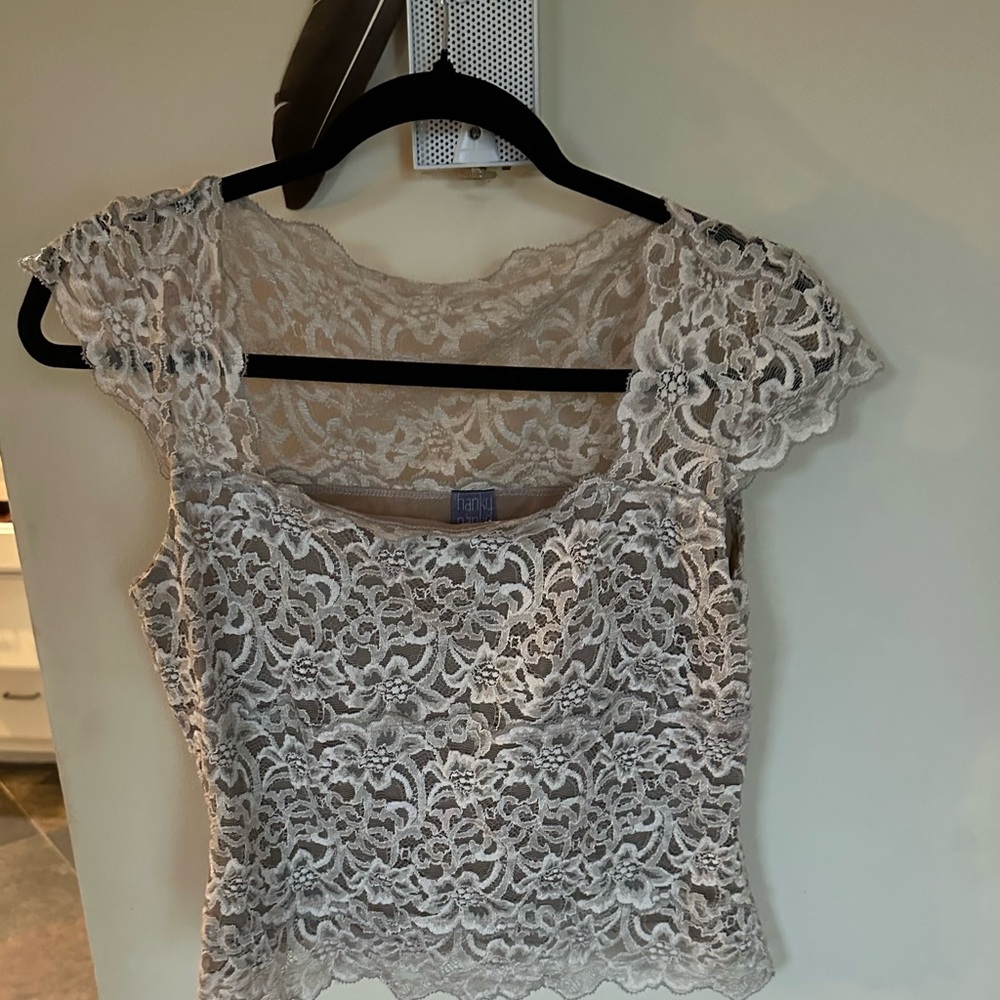 Cute lace Top Size small